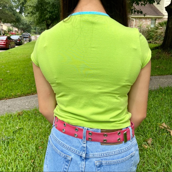 Early 2000s Old Navy Tee 🍏 - Picture 8 of 16